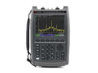 N9938A FieldFox 手持式微波頻譜分析儀，2